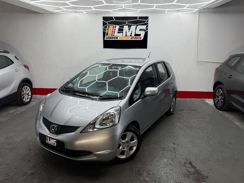 Used Honda Jazz ES 2009 Silver Hatchback