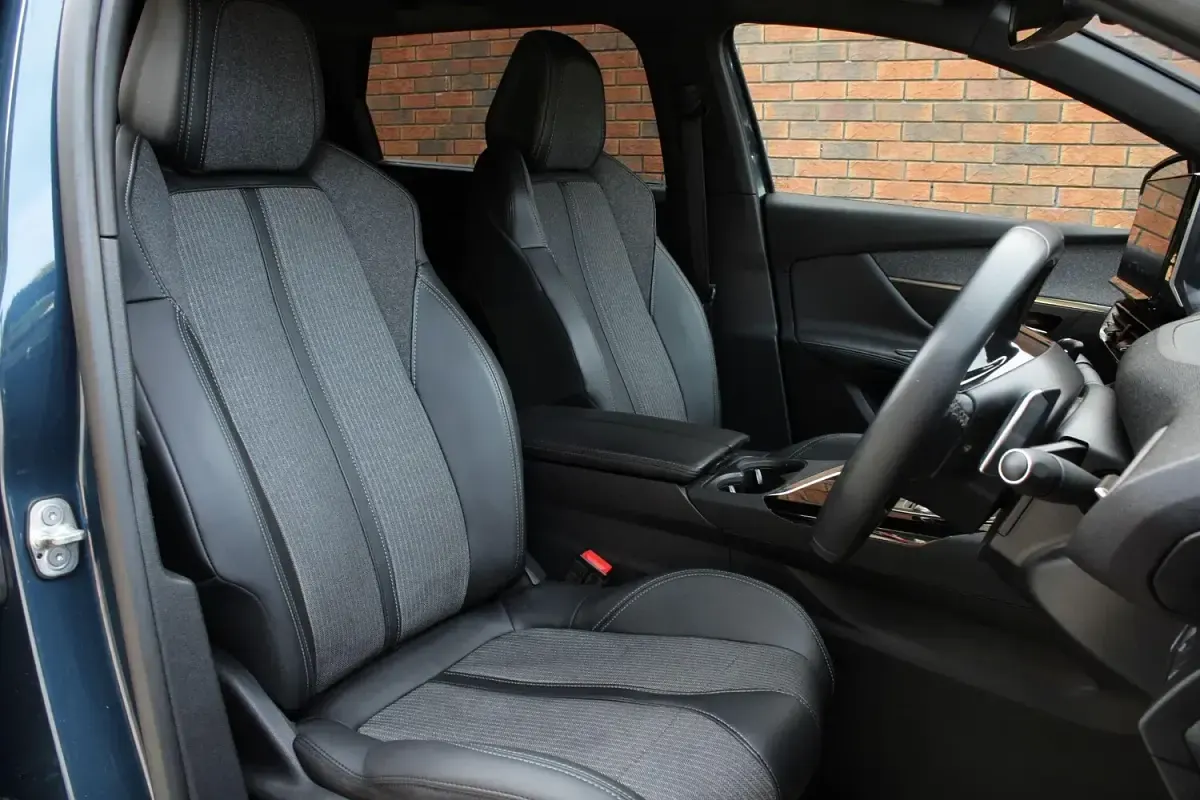 Used Peugeot 5008 Allure+ 2023 Blue SUV