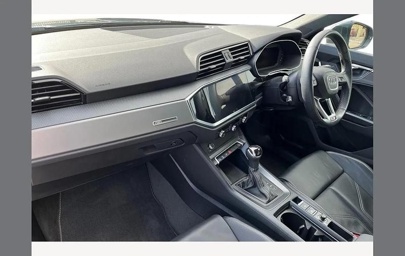 Used Audi Q3 S-Line 245 HP (180 kW) 2024 Daytona grey SUV