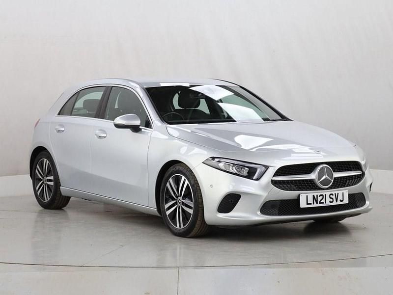 Used Mercedes A180 Executive 136 HP (100 kW) 2021 Silver Hatchback