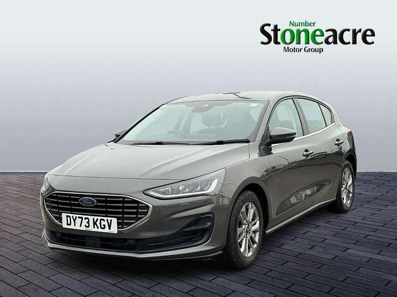 Used Ford Focus Titanium 125 HP (91 kW) 2023 Grey Hatchback