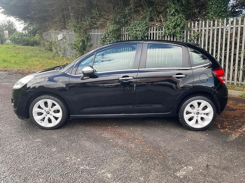 Used Citroën C3 SELECTION 2013 Black Hatchback