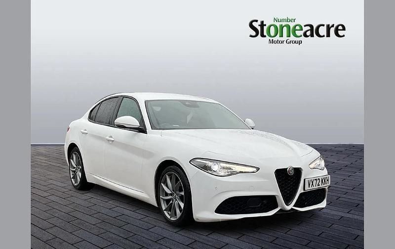 White Used 2022 Alfa Romeo Giulia Sprint Sedan | £18,795 - Image 1/4