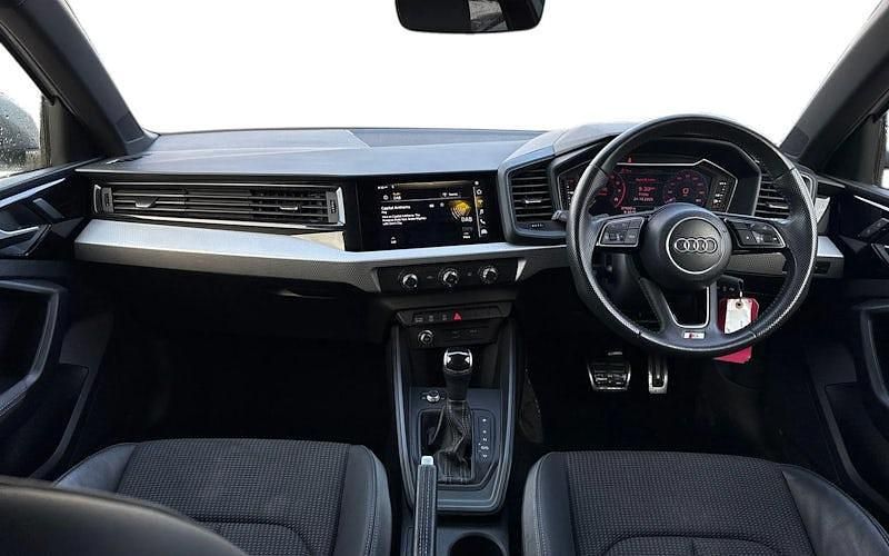 Used Audi A1 Sportback Competition 200 HP (147 kW) 2019 White Hatchback