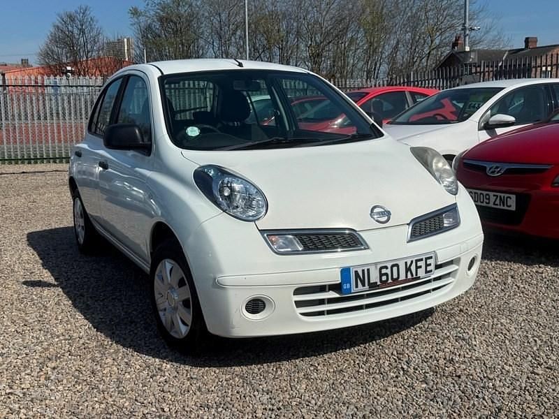 Usata Nissan Micra Visia 65 CV (47 kW) 2010 Bianco Utilitaria