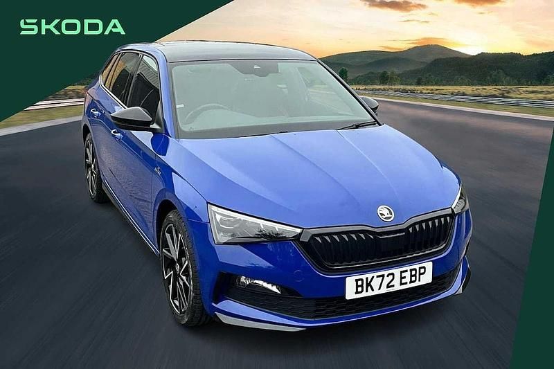 Used Skoda 110 R Monte Carlo 81 HP (59 kW) 2022 Energy blue Estate