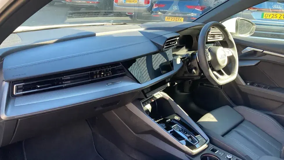 Used Audi A3 S-Line 150 HP (110 kW) 2025 White