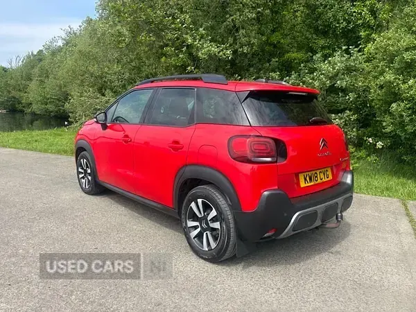 Used Citroën C3 Aircross Feel 108 HP (79 kW) 2018 Red SUV