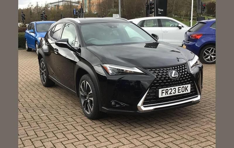 Used Lexus UX 250h 180 HP (132 kW) 2023 Black SUV