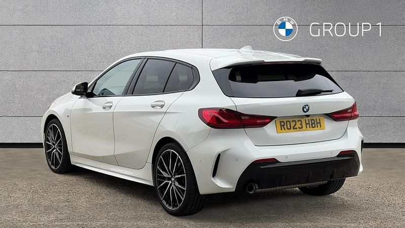 Used BMW 118 M Sport 136 HP (100 kW) 2023 White Hatchback