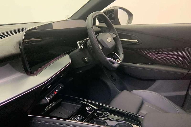 Used Audi Q3 S-Line 148 HP (108 kW) 2025 Black SUV