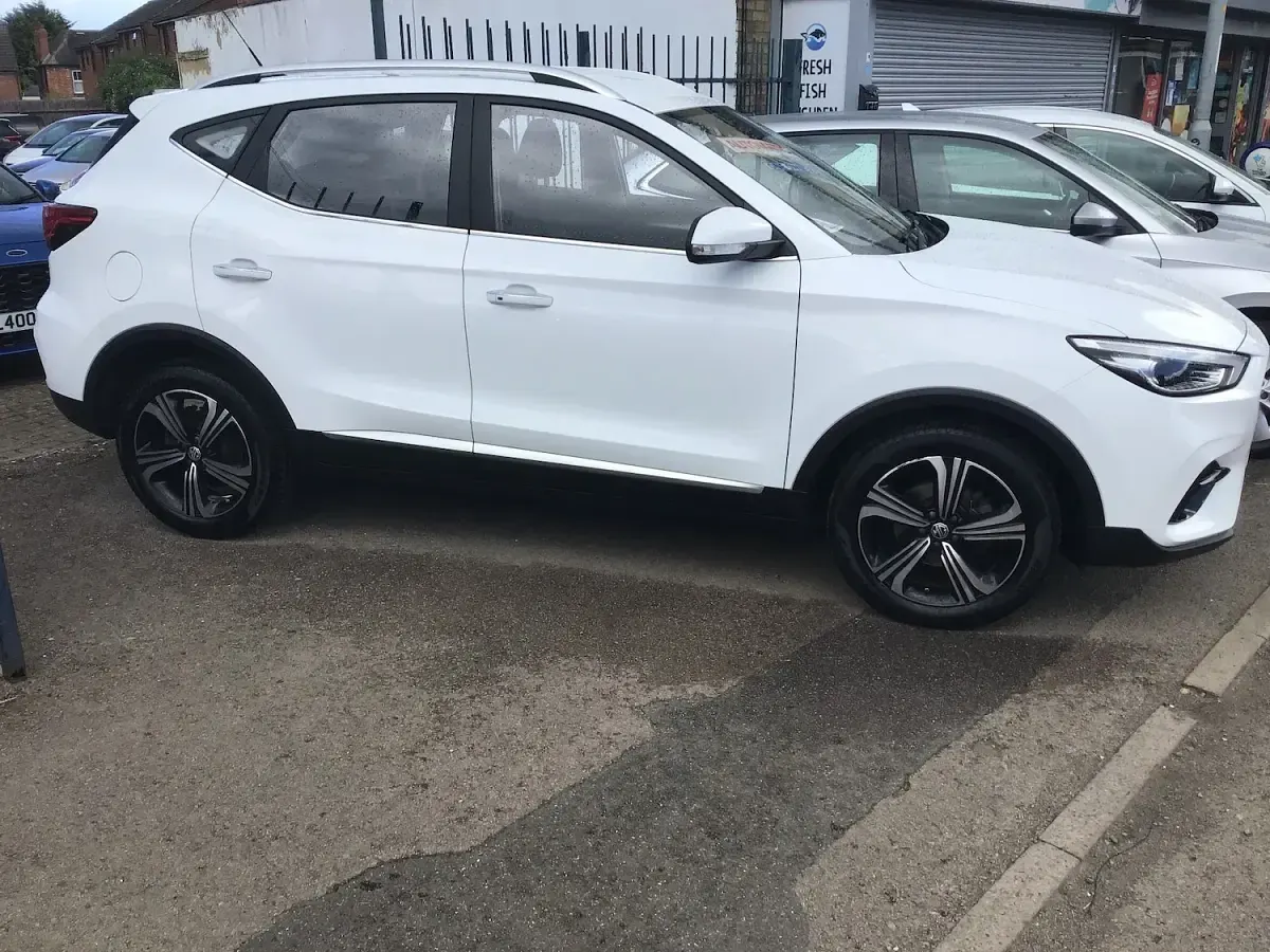 Used MG ZS Excite 111 HP (81 kW) 2022 White SUV