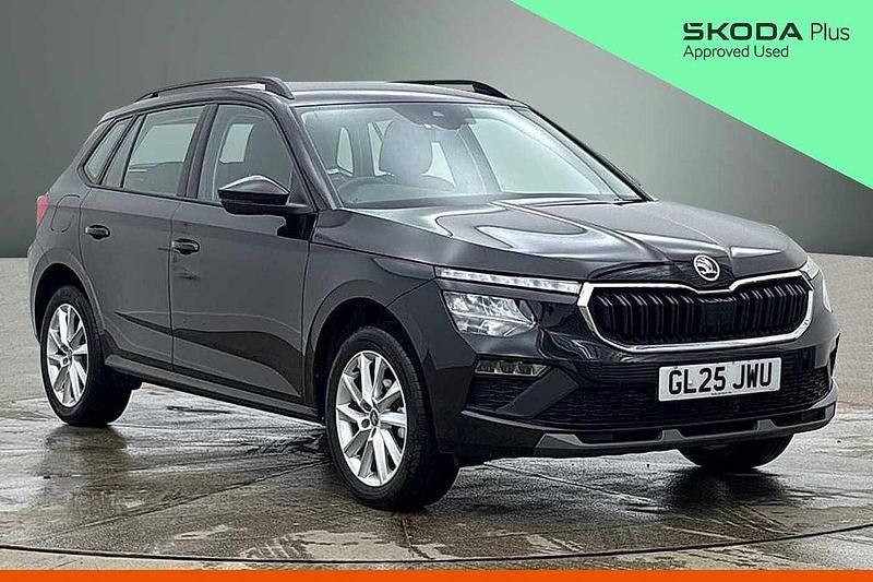 Used Skoda Kamiq SE 94 HP (69 kW) 2025 Black magic pearl effect SUV