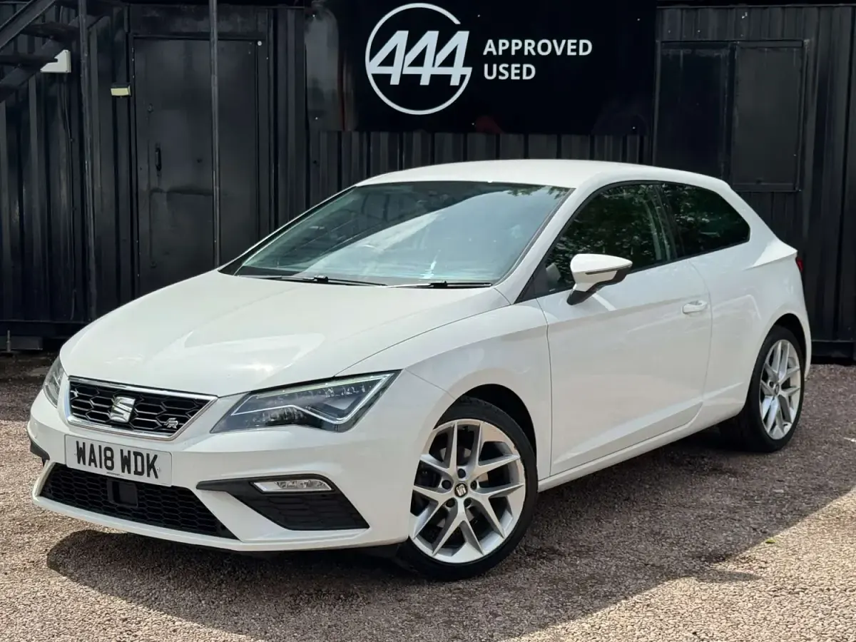 Käytetty Seat Leon FR 125 HP (91 kW) 2018 Valkoinen Viistoperä