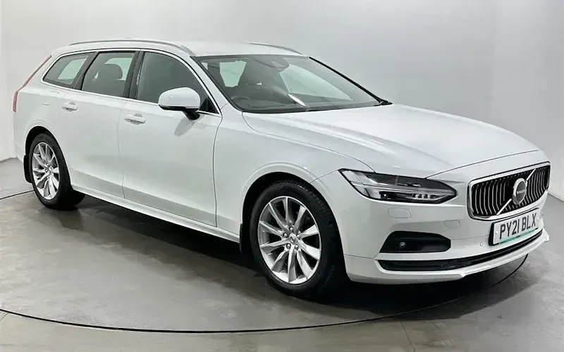 Used Volvo V90 Momentum 197 HP (144 kW) 2021 Estate