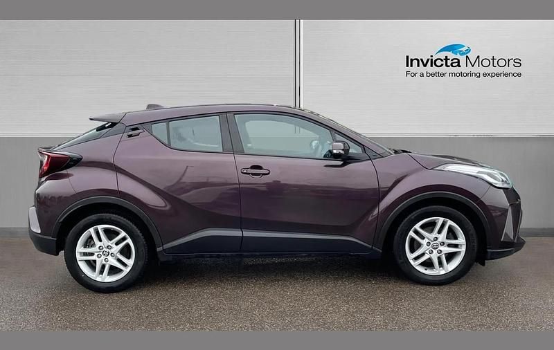 Used Toyota C-HR 122 HP (89 kW) 2023 Other SUV