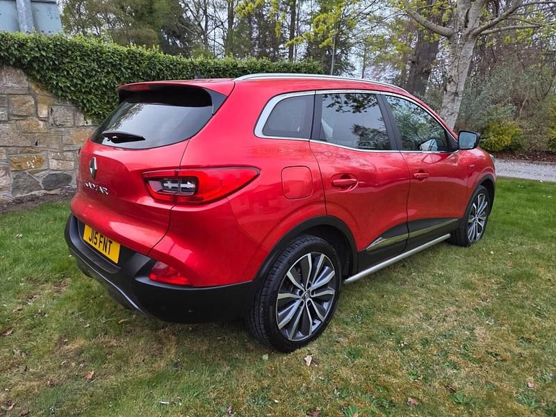 Gebraucht Renault Kadjar Signature 130 PS (95 kW) 2016 Rot SUV