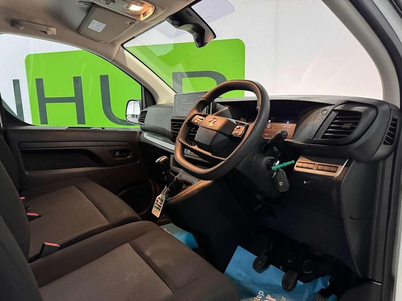 Used Vauxhall Vivaro 2024 White MPV