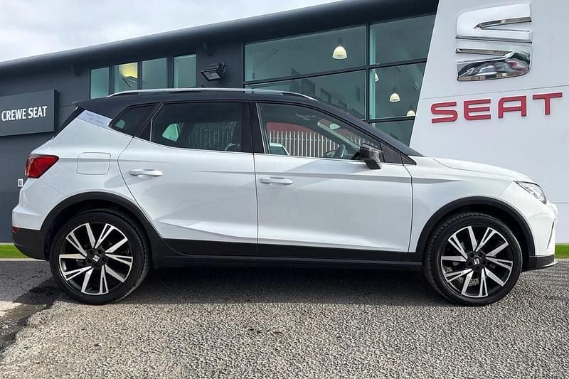 Used Seat Arona FR 2023 White SUV