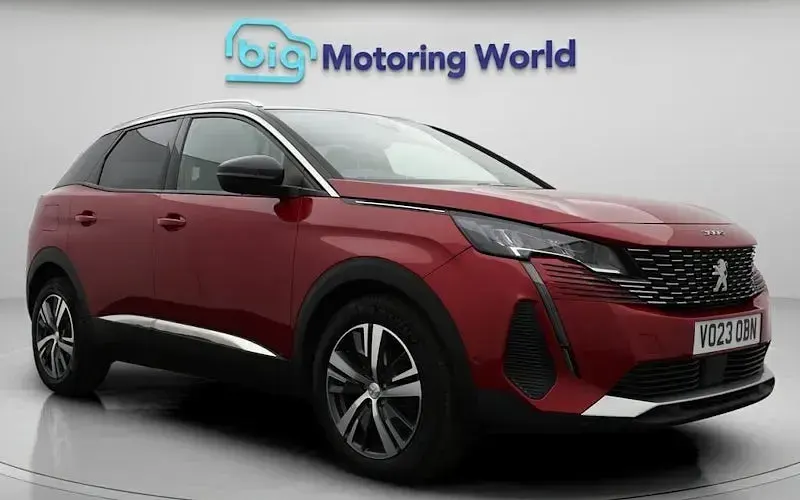 Used Peugeot 3008 Allure+ 131 HP (96 kW) 2023 SUV