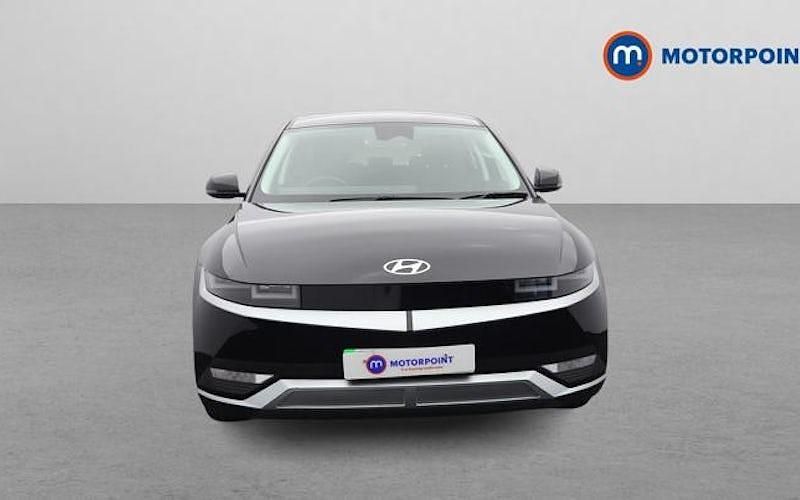 Used Hyundai Ioniq SE 125 kW (170 HP) 2023 Hatchback