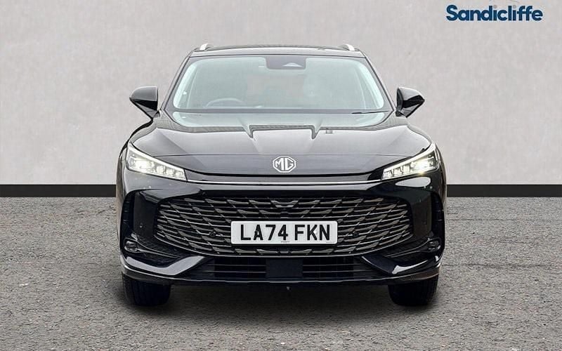 Used MG HS Trophy 170 HP (125 kW) 2024 Metallic  black pearl SUV