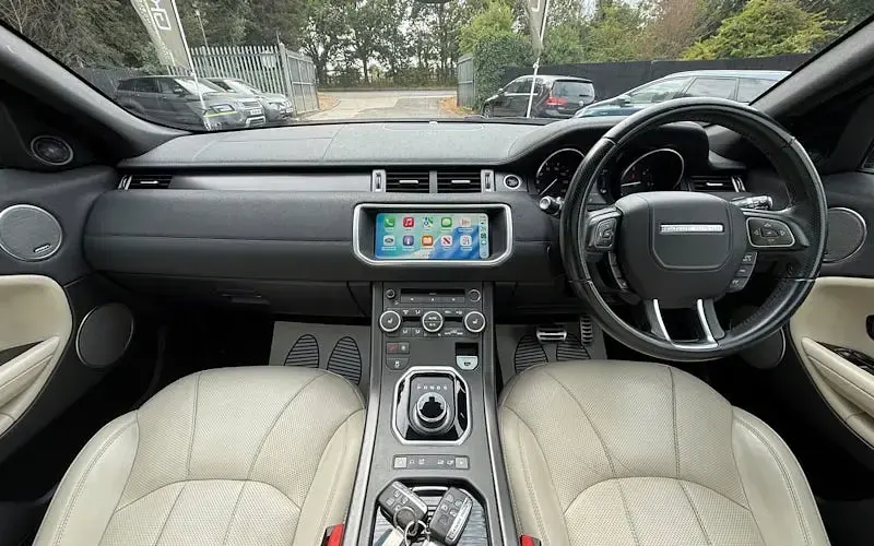 Used Land Rover Range Rover evoque HSE Dynamic 179 HP (131 kW) 2018 Blue SUV