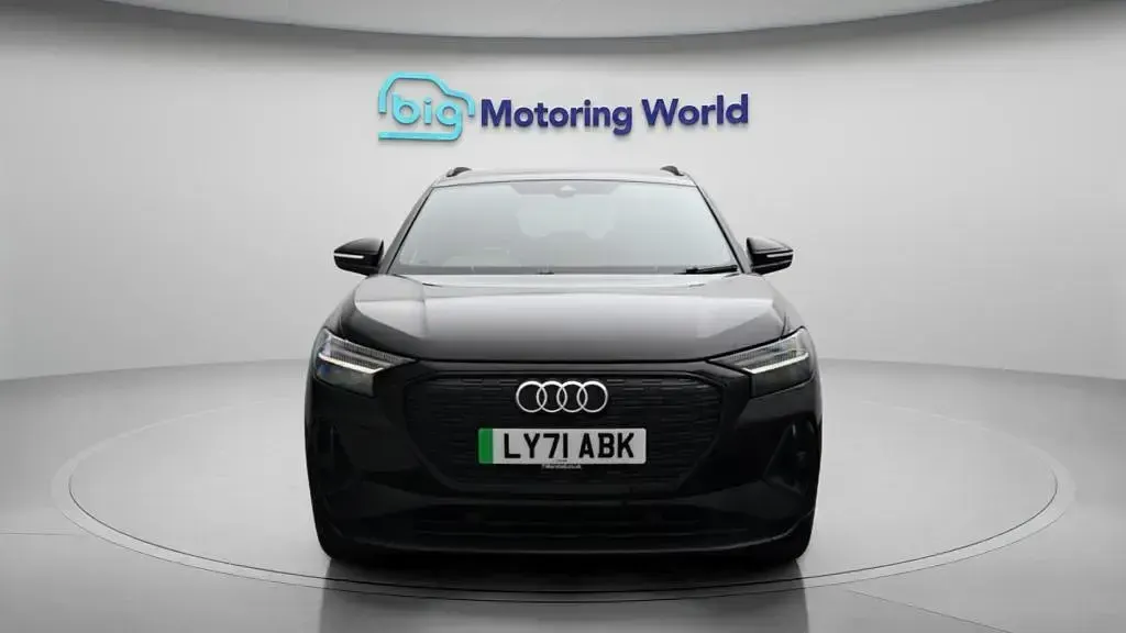 Used Audi Q4 e-tron S-Line 150 kW (204 HP) 2022 SUV