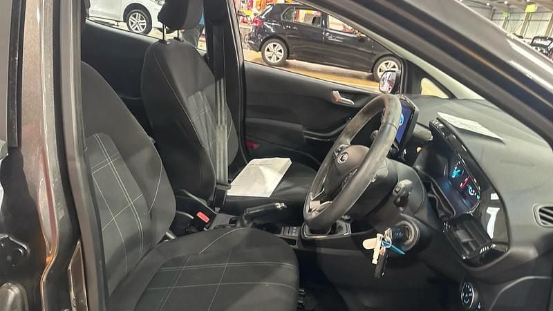 Image 3/4