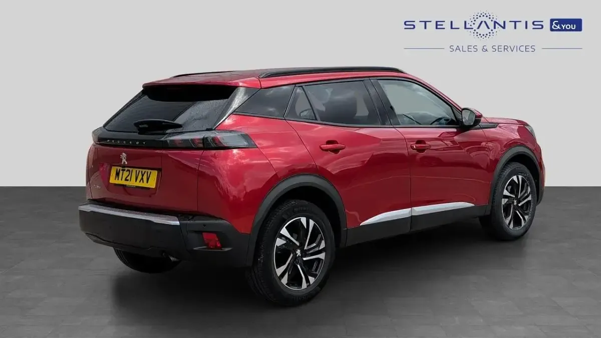 Used Peugeot 2008 Allure Premium 100 HP (73 kW) 2021 Red SUV
