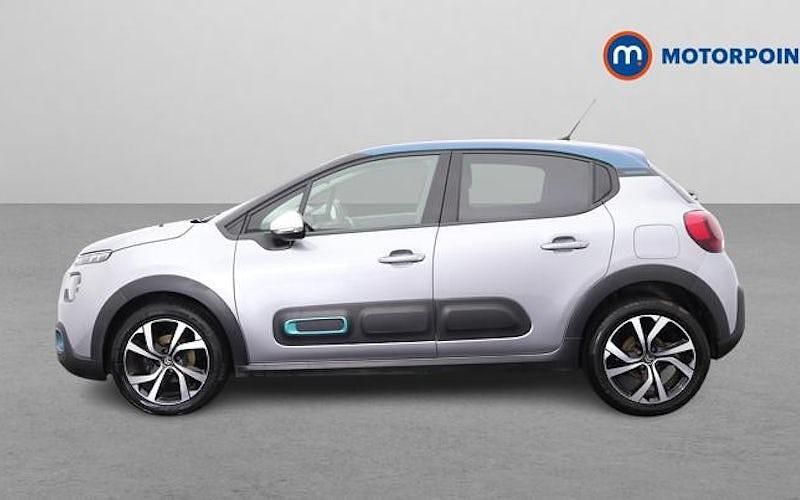 Used Citroën C3 Shine 102 HP (75 kW) 2022 Grey Hatchback