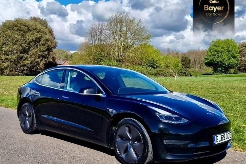 Used Tesla Model 3 11 kW (15 HP) 2019 Sedan