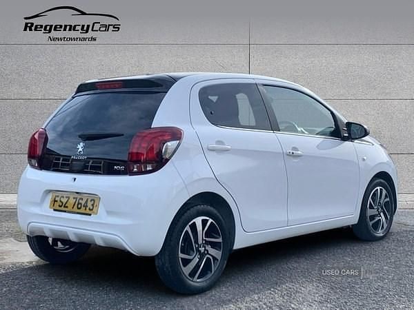 Used Peugeot 108 Allure 71 HP (52 kW) 2022 White Hatchback