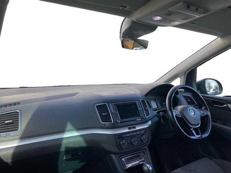 Used VW Sharan SE 150 HP (110 kW) 2020 Grey MPV