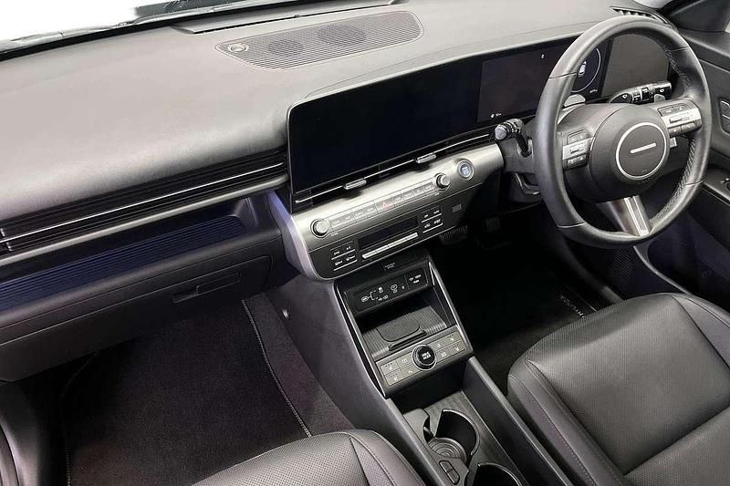 Image 2/4