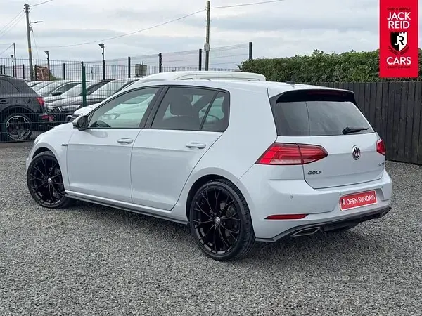 Used VW Golf VII R-line 150 HP (110 kW) 2017 Silver Hatchback