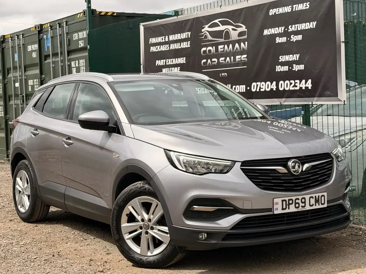 Used Vauxhall Grandland X S 130 HP (95 kW) 2020 Grey SUV