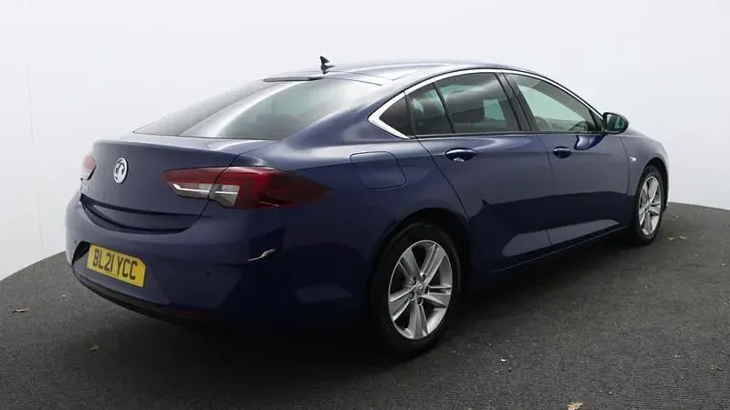 Used Vauxhall Insignia Elite 2021 Blue Hatchback