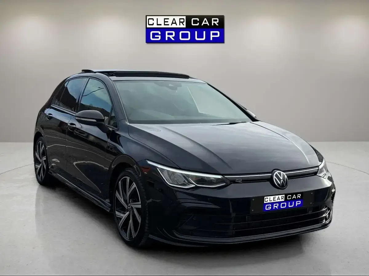 Used VW Golf VIII R-line 150 HP (110 kW) 2022 Black Hatchback