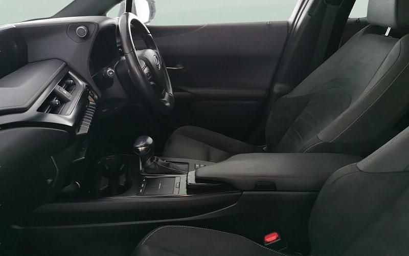 Used Lexus UX 250h 184 HP (135 kW) 2024 SUV