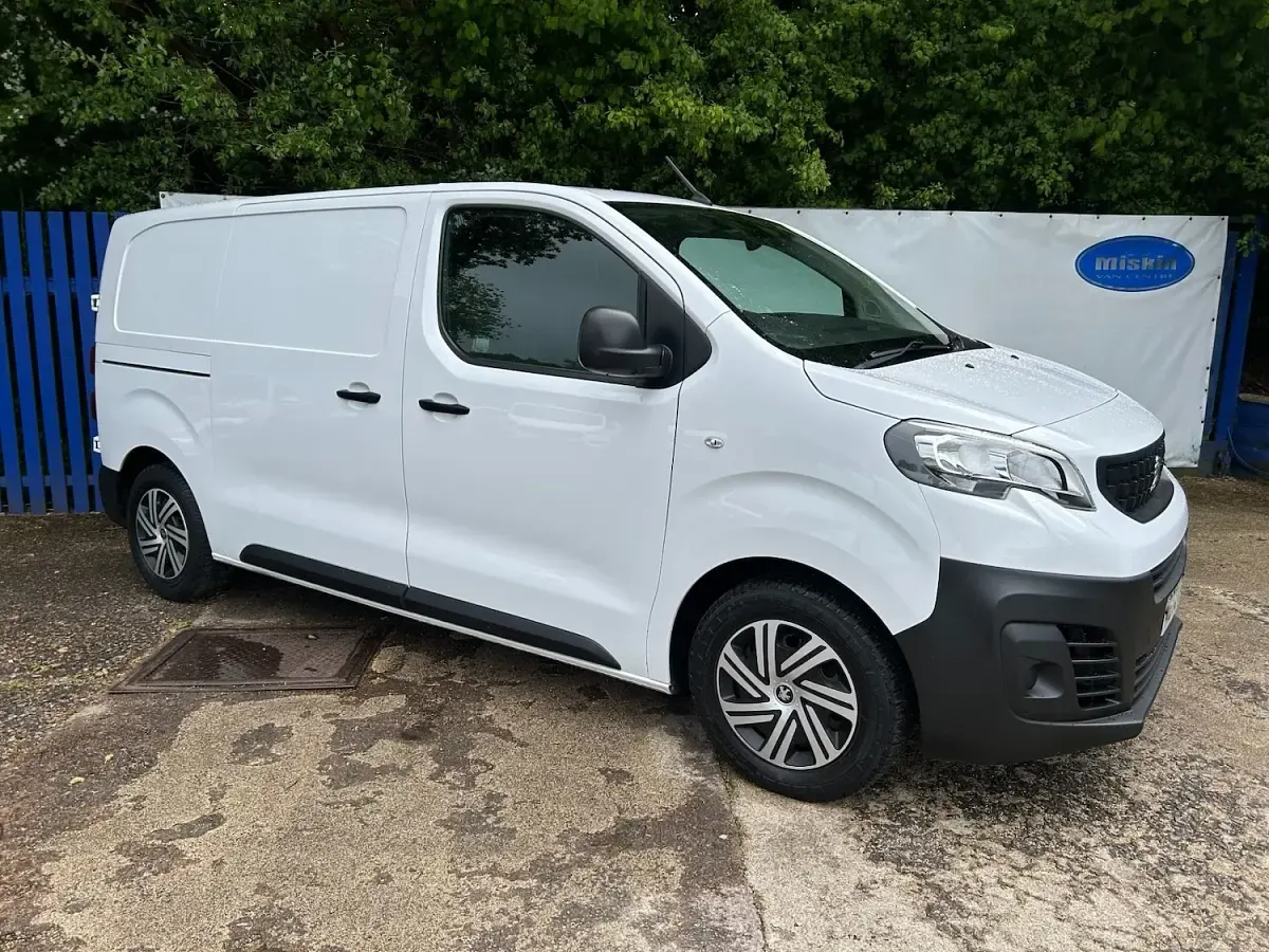 Used Peugeot Expert Premium 2023 White Van