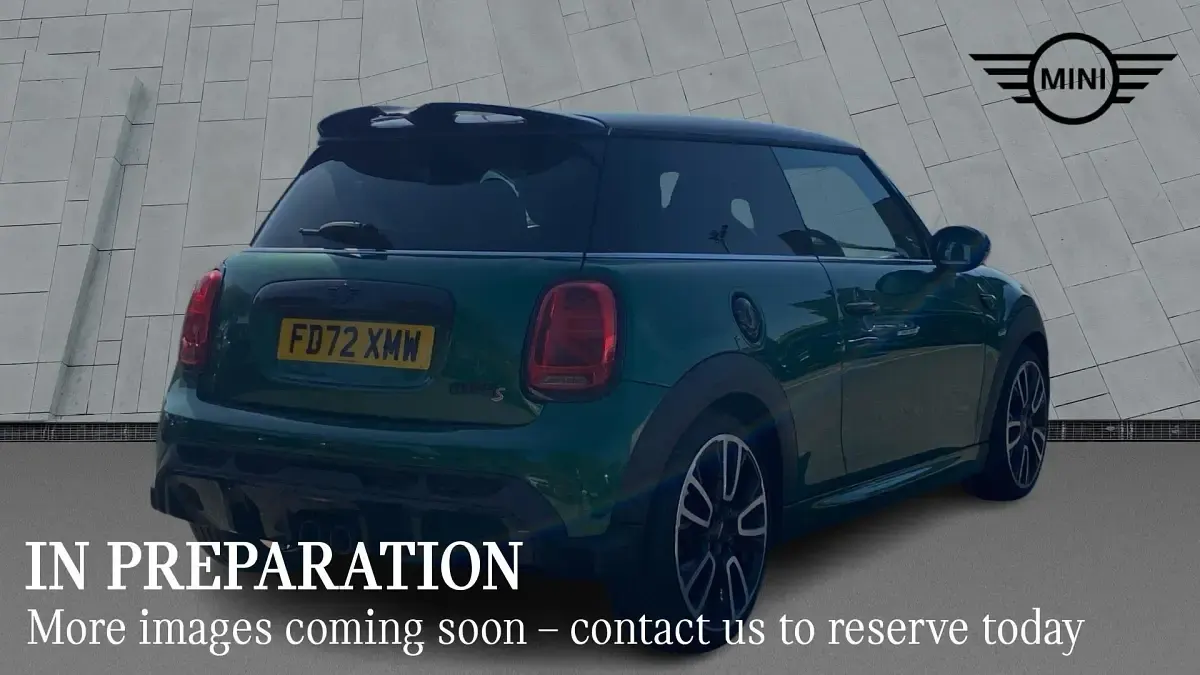 Usado Mini Cooper S Hatch 176 HP (129 kW) 2022 Verde Citadino
