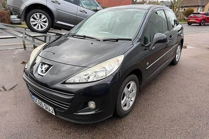 Used Peugeot 207 Envy 75 HP (55 kW) 2011 Black Hatchback
