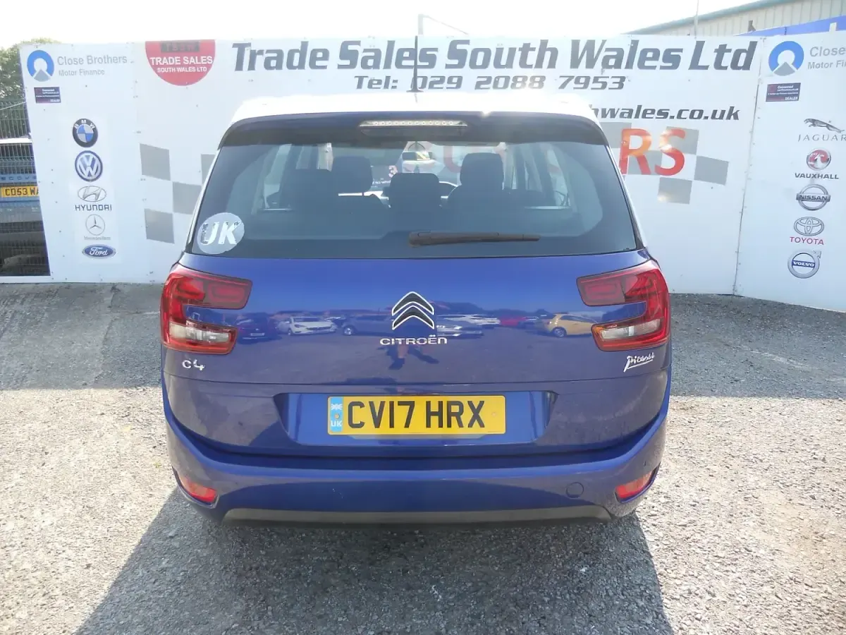 Used Citroën Grand C4 Picasso Feel 120 HP (88 kW) 2017 Blue MPV
