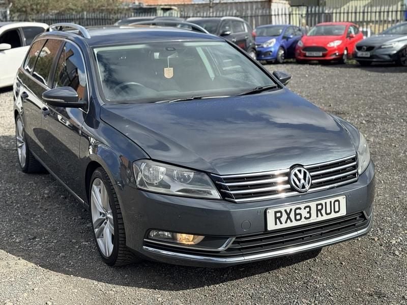 Usado VW Passat Sport 177 HP (130 kW) 2013 Cinzento Carrinha