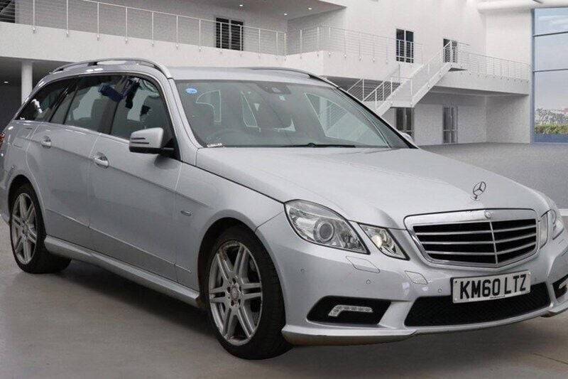 Silver Used 2011 Mercedes E200 Estate | £5,995 - Image 1/1