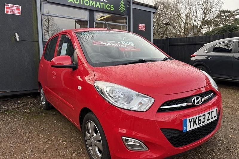 Used Hyundai i10 Active 85 HP (62 kW) 2013 Red Hatchback