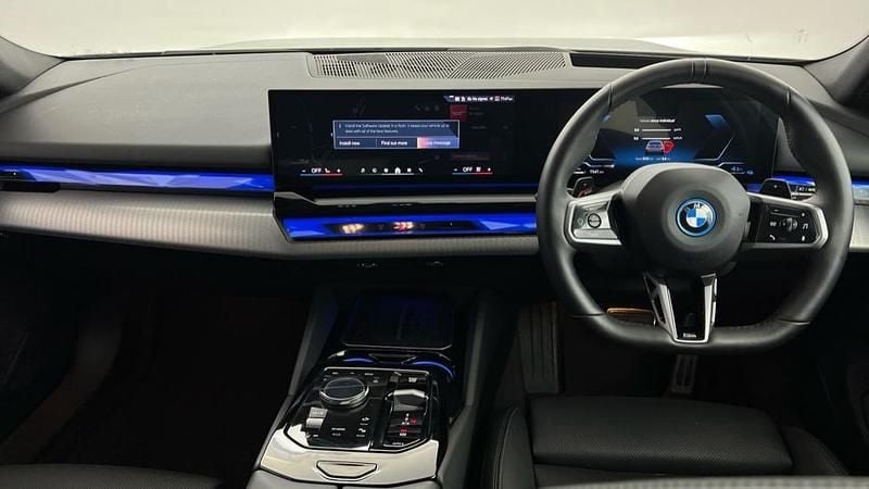 Used BMW 530e M Sport 295 HP (216 kW) 2025 Grey Estate