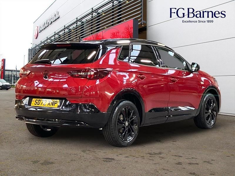 Used Vauxhall Grandland X GS Line 128 HP (94 kW) 2022 Red SUV