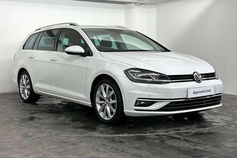 White Used 2020 VW Golf VIII GT Estate | £14,995 (Fair price) - Image 1/4